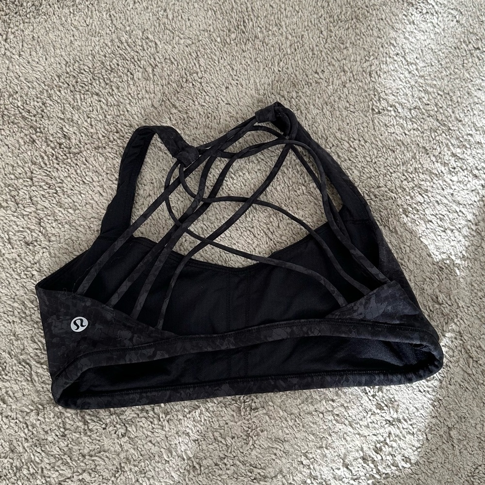 Lululemon cross back bra